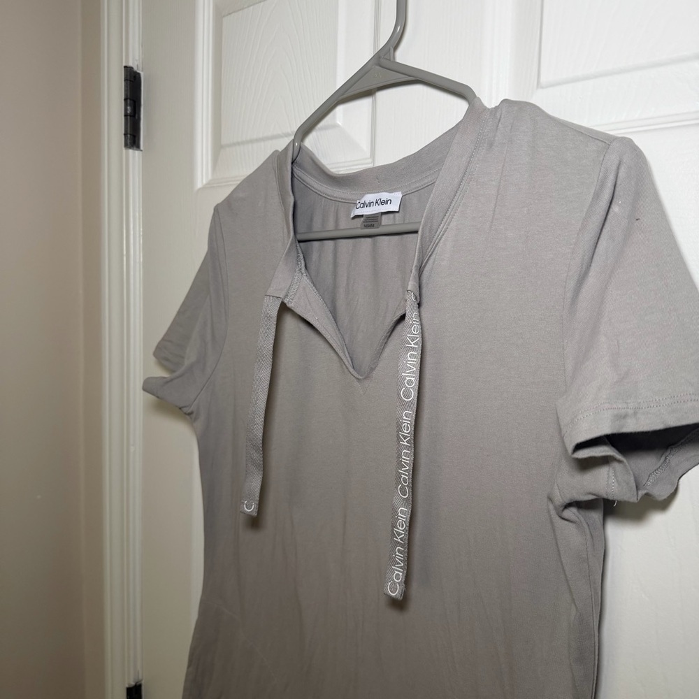 Calvin Klein Light Gray Athleisure Short Sleeve Golf Dress - Picture 3 of 5